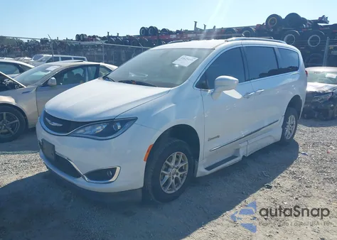 2020 Chrysler Pacifica Touring L from USA, damaged, VIN 2C4RC1BG2LR131648